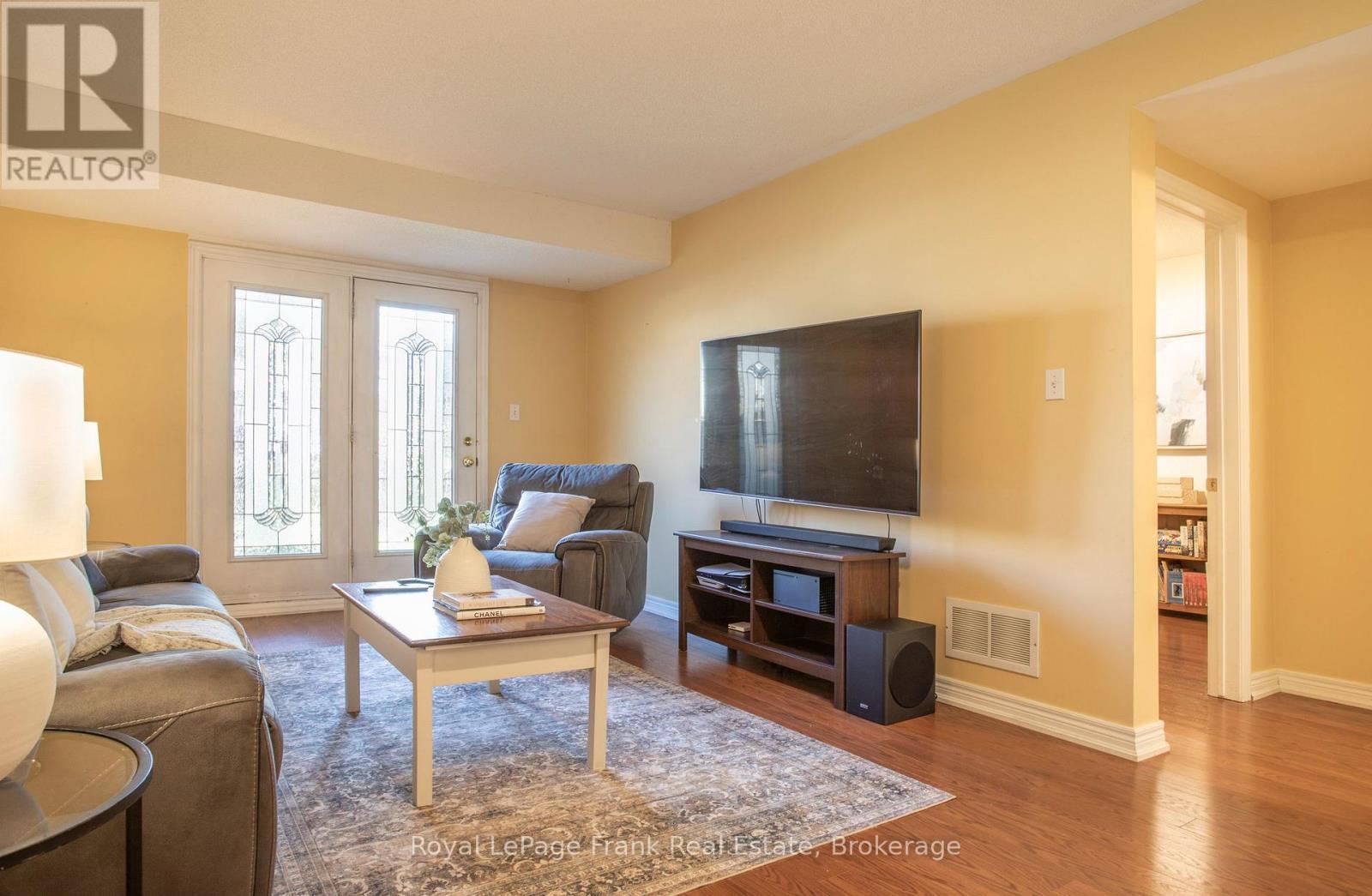 217 Cornish Drive, Clarington (Courtice), ON
