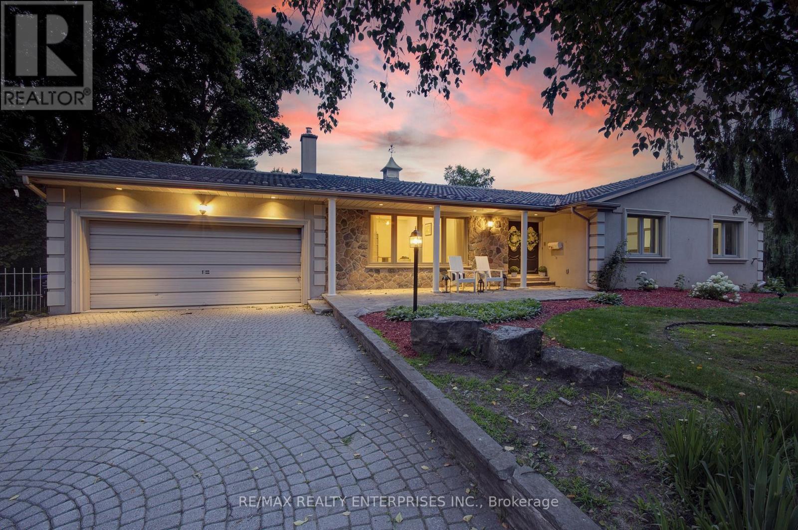 551 Cochise Crescent, Mississauga, ON