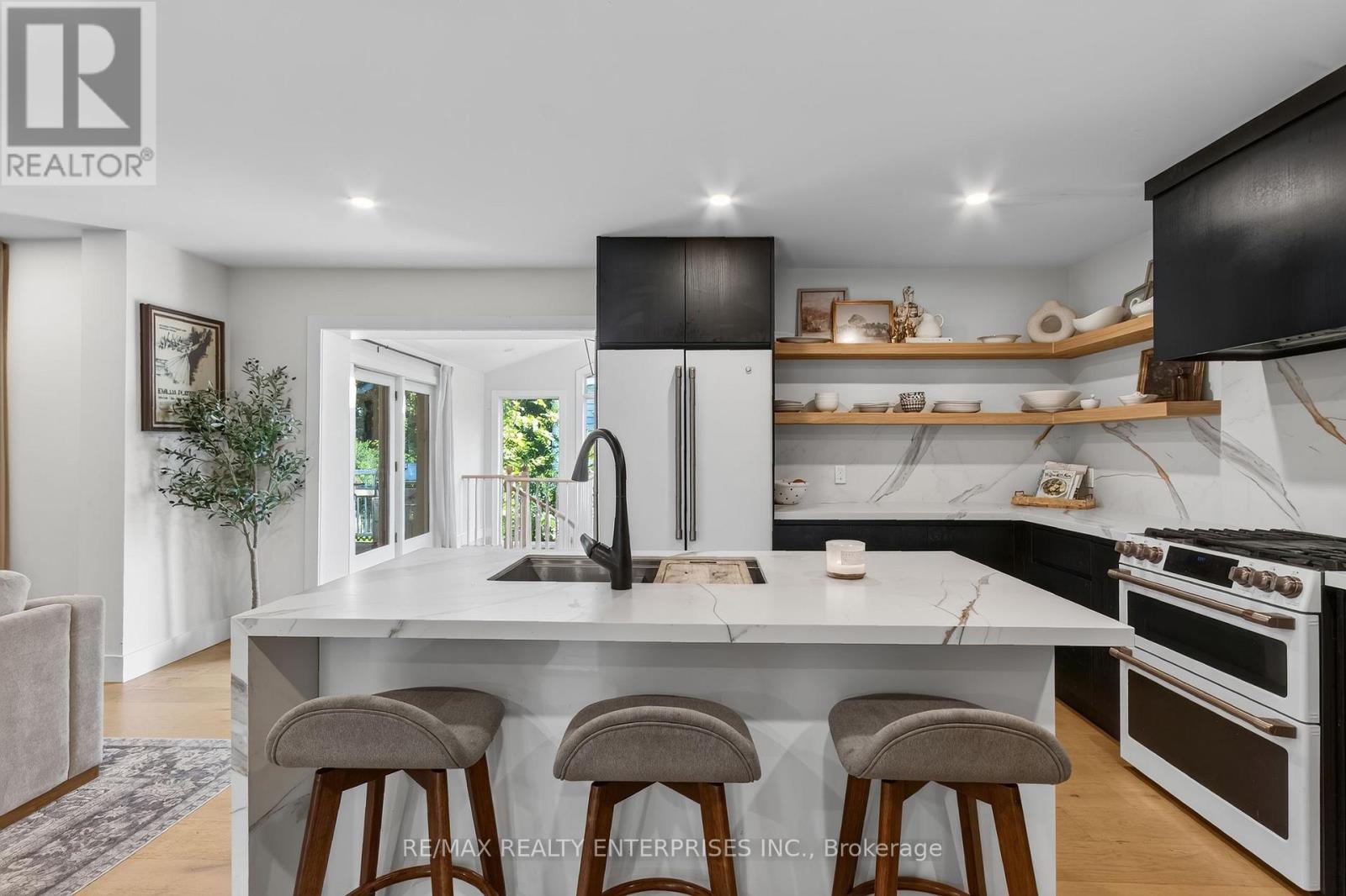 551 Cochise Crescent, Mississauga, ON