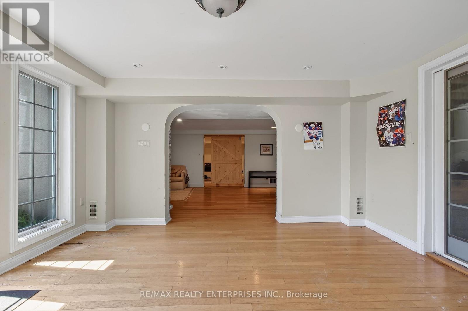 551 Cochise Crescent, Mississauga, ON