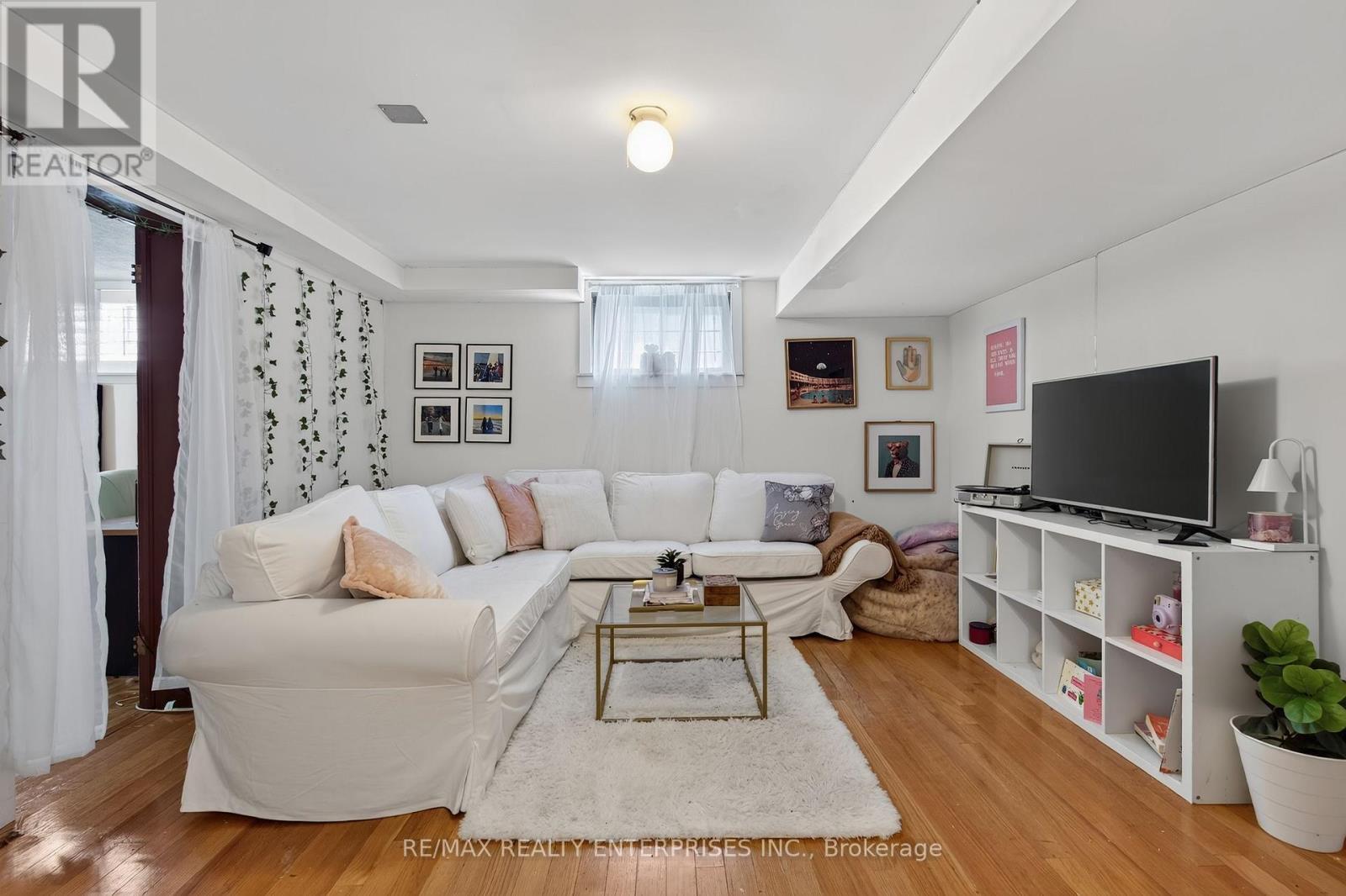551 Cochise Crescent, Mississauga, ON