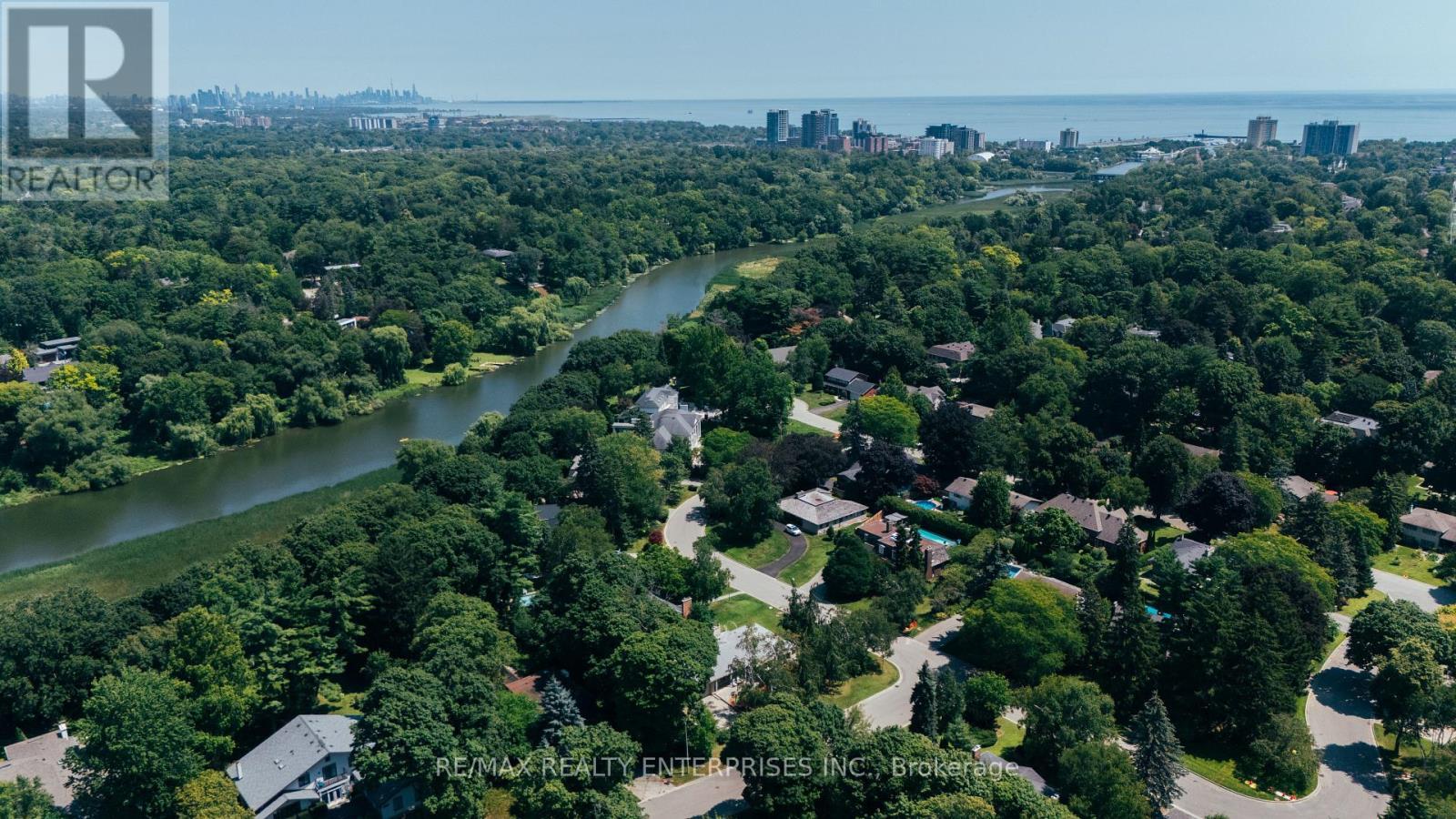 551 Cochise Crescent, Mississauga, ON