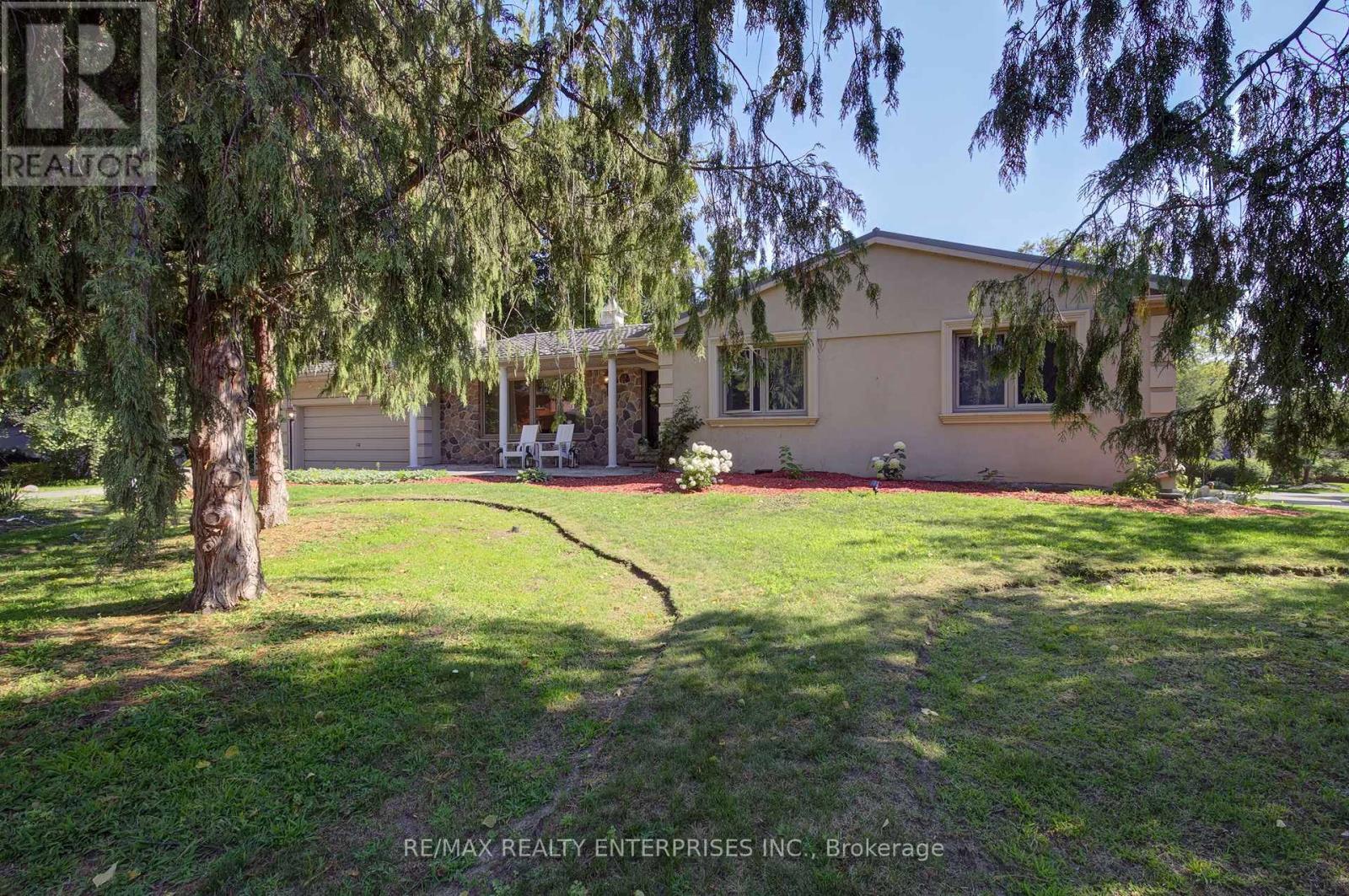 551 Cochise Crescent, Mississauga, ON