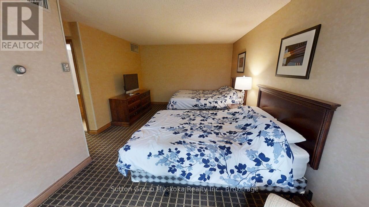 27-202 Golfview - Deerhurst Drive, Huntsville (Chaffey), ON