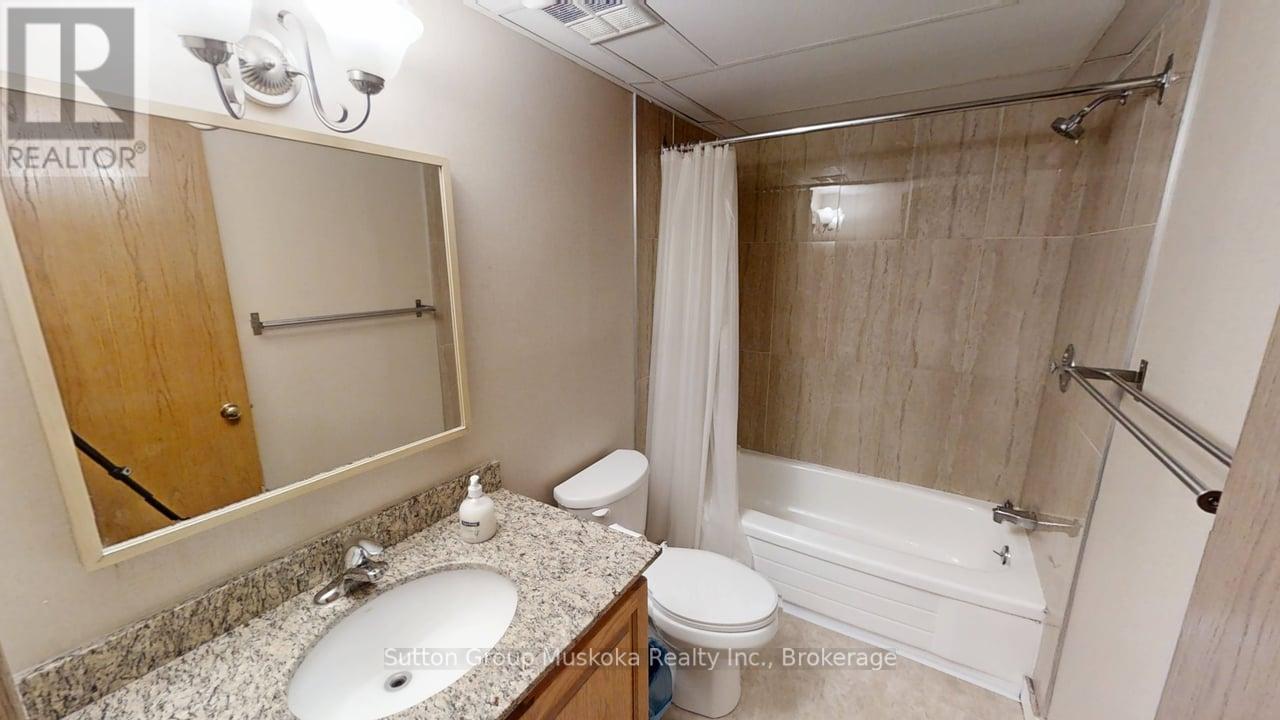 27-202 Golfview - Deerhurst Drive, Huntsville (Chaffey), ON