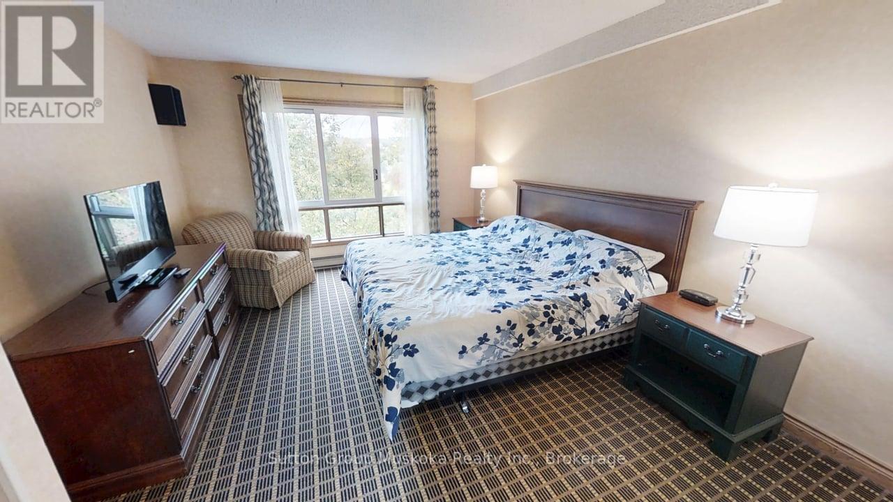 27-202 Golfview - Deerhurst Drive, Huntsville (Chaffey), ON