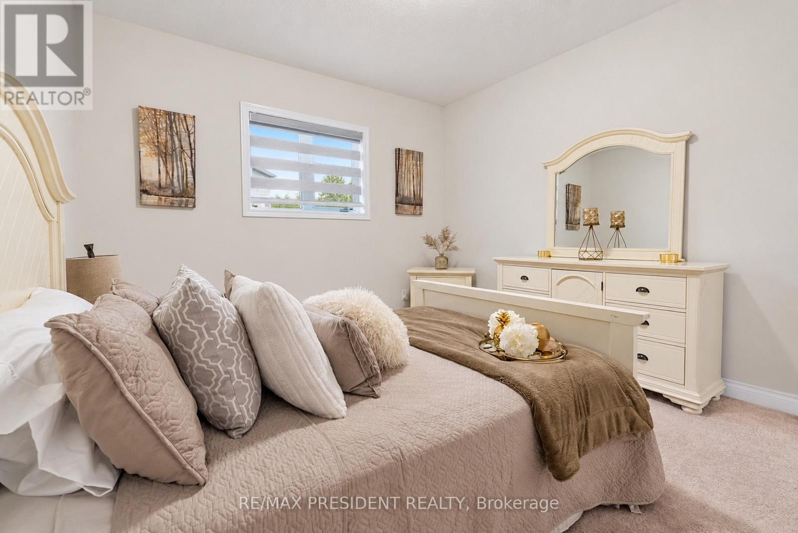31 Monarch Drive, Halton Hills, ON