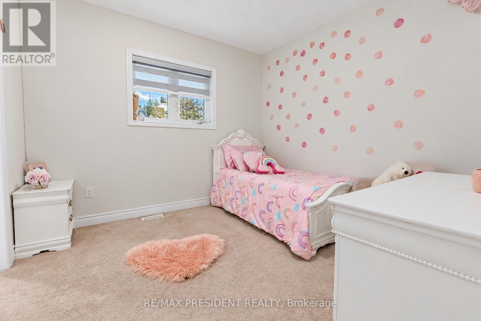 31 Monarch Drive, Halton Hills, ON