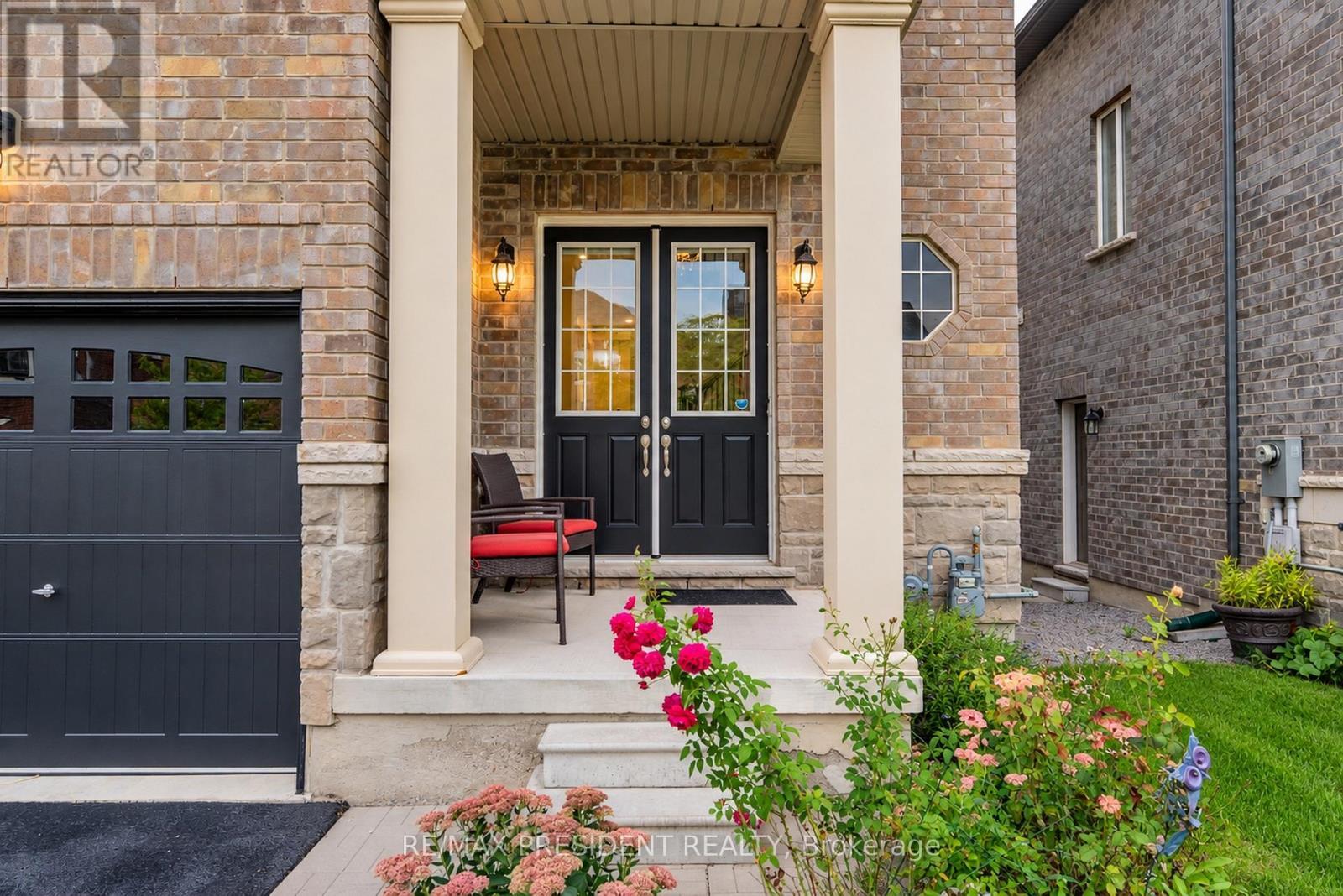 31 Monarch Drive, Halton Hills, ON