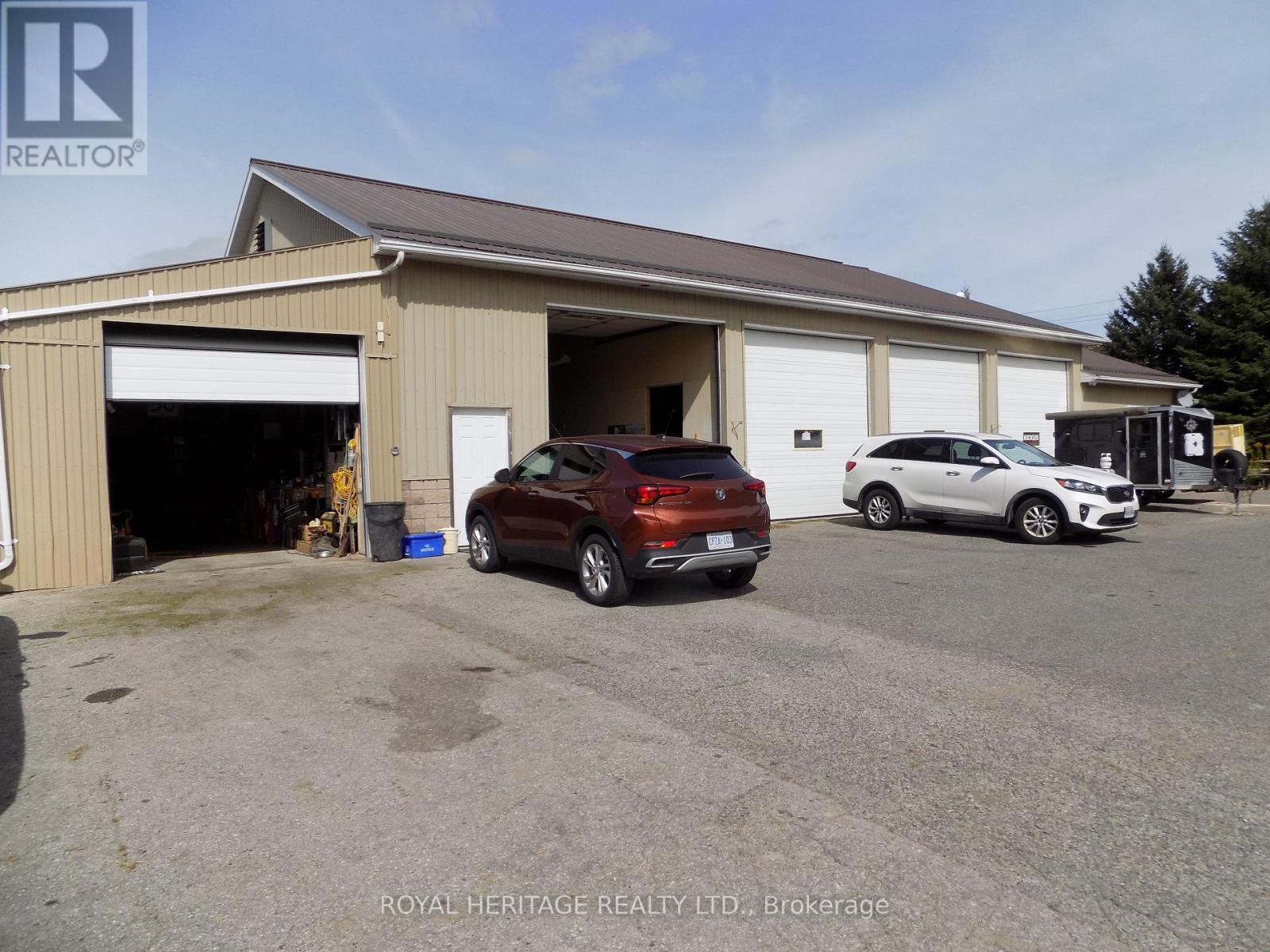 4250 Simcoe Street N, Oshawa, ON