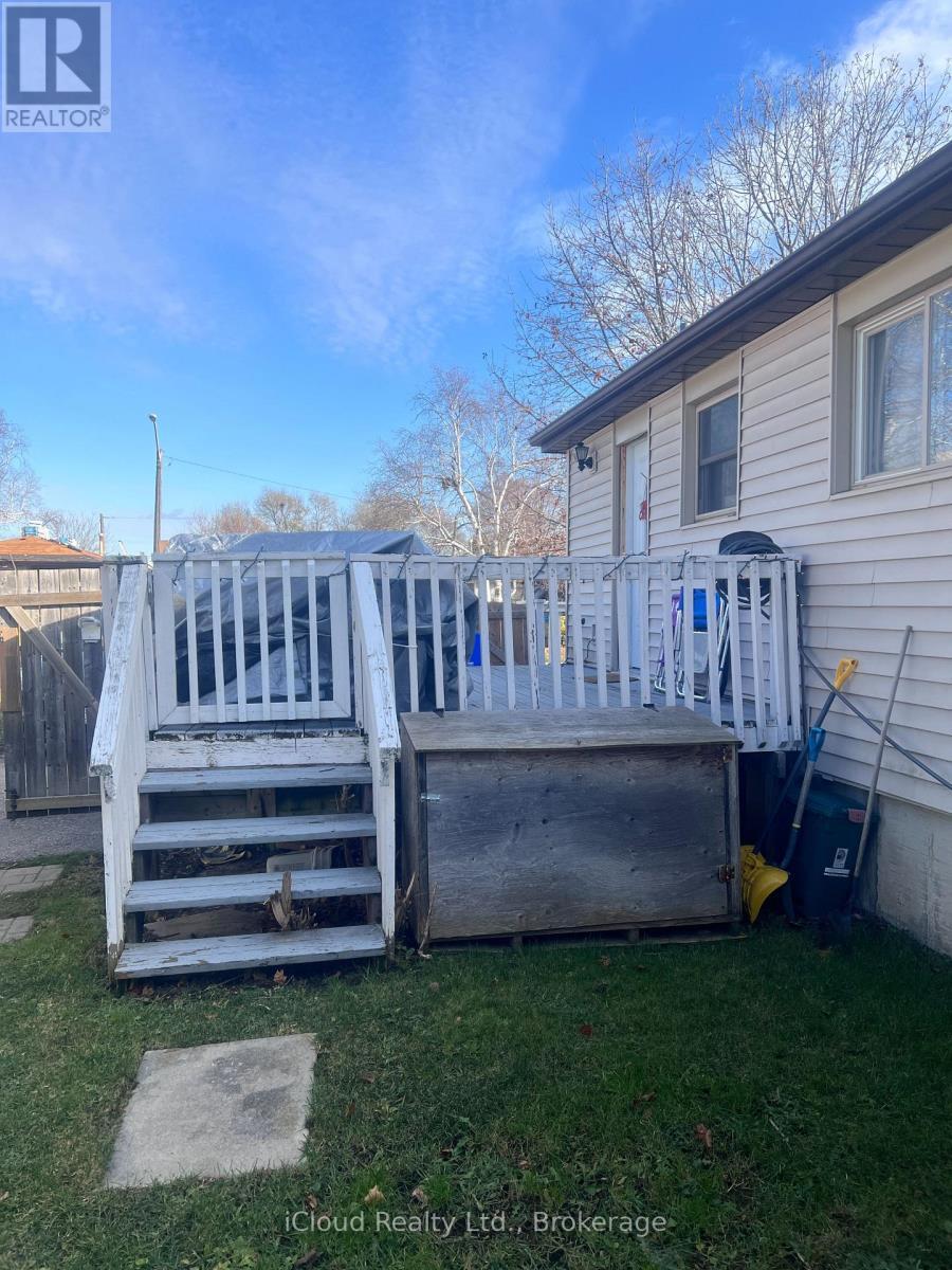 736 Annland Street, Pickering, ON