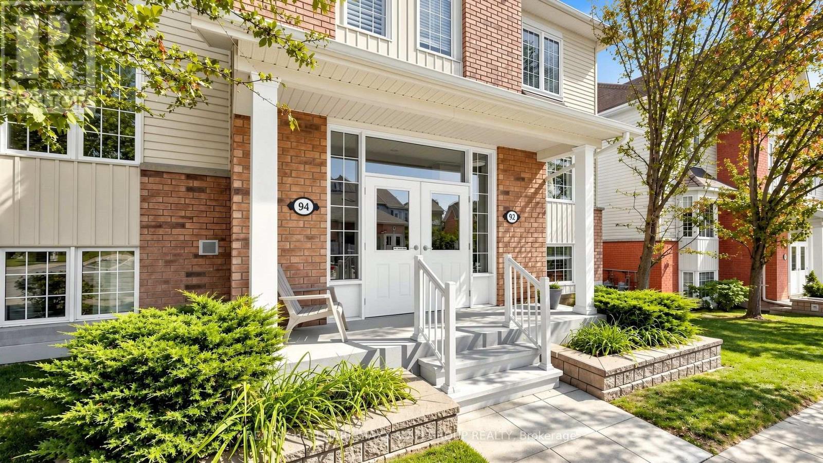 2 - 92 Petra Way, Whitby, ON