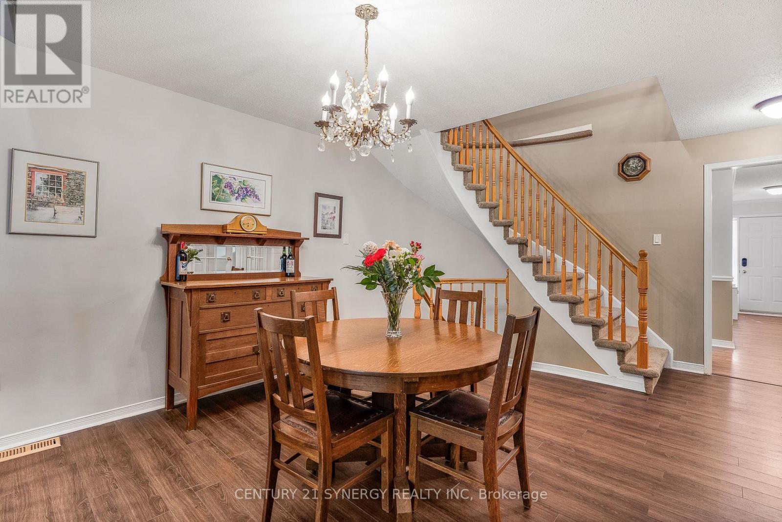 Dining Room - 16 - 32 Innesbrook Court, Ottawa, ON