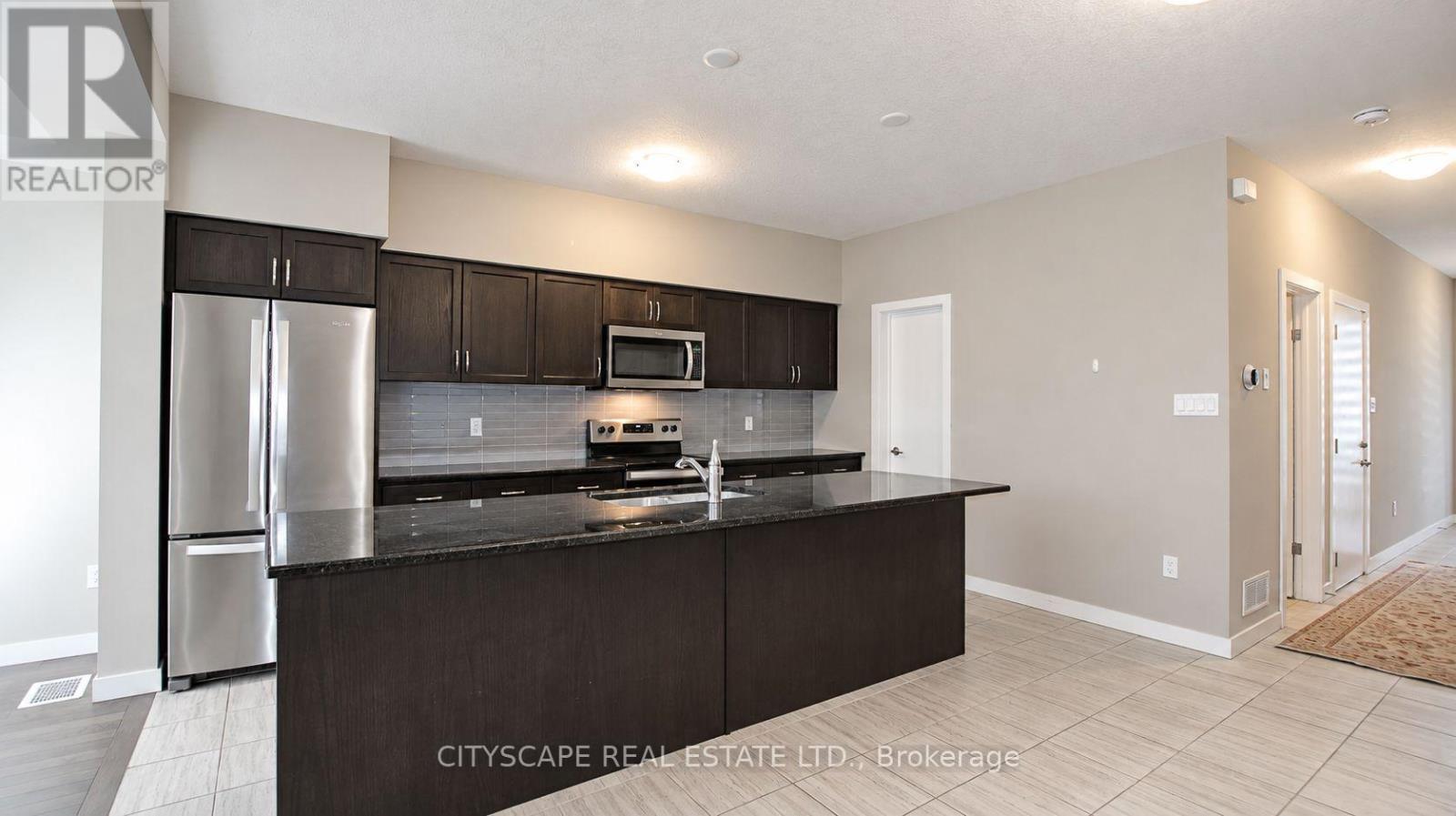 908 Robert Ferrie Drive, Kitchener, ON