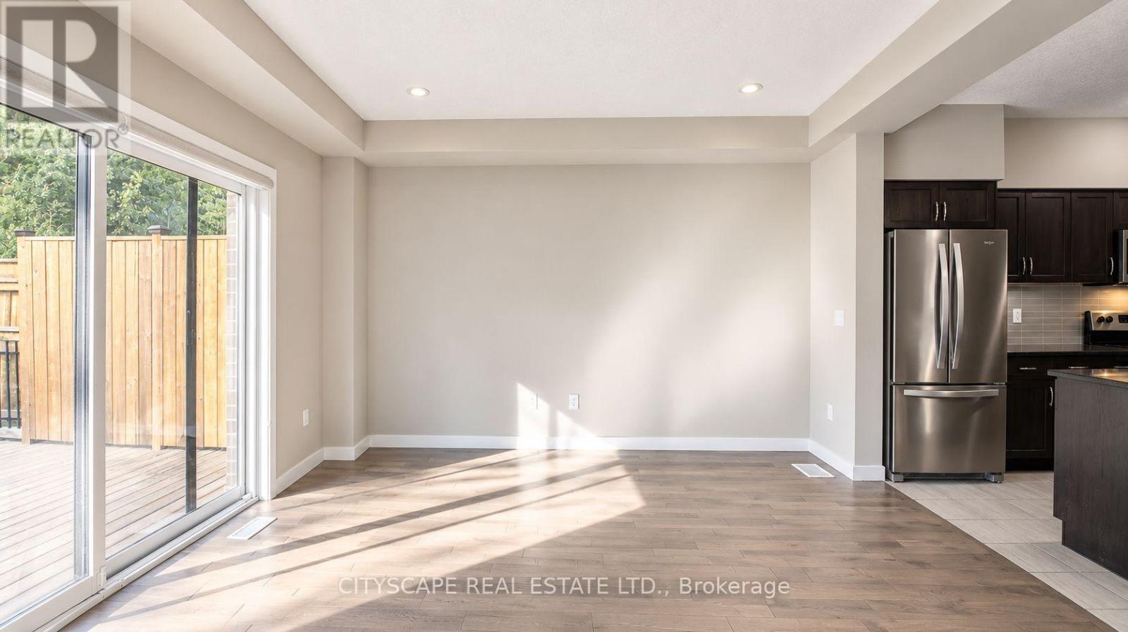 908 Robert Ferrie Drive, Kitchener, ON