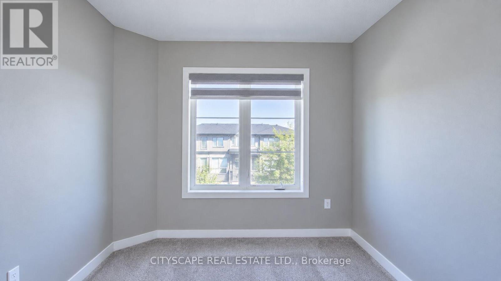 908 Robert Ferrie Drive, Kitchener, ON