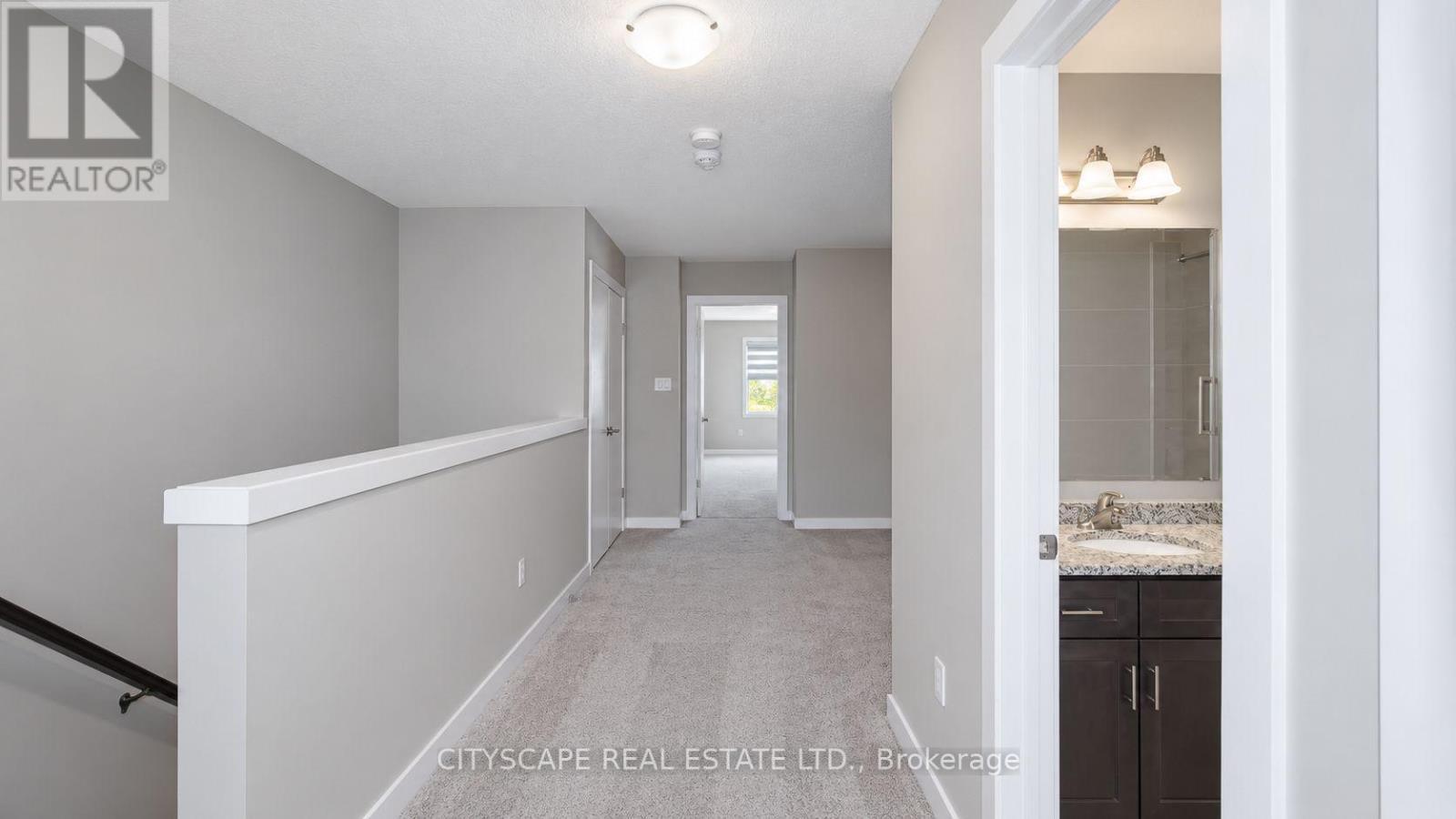 908 Robert Ferrie Drive, Kitchener, ON