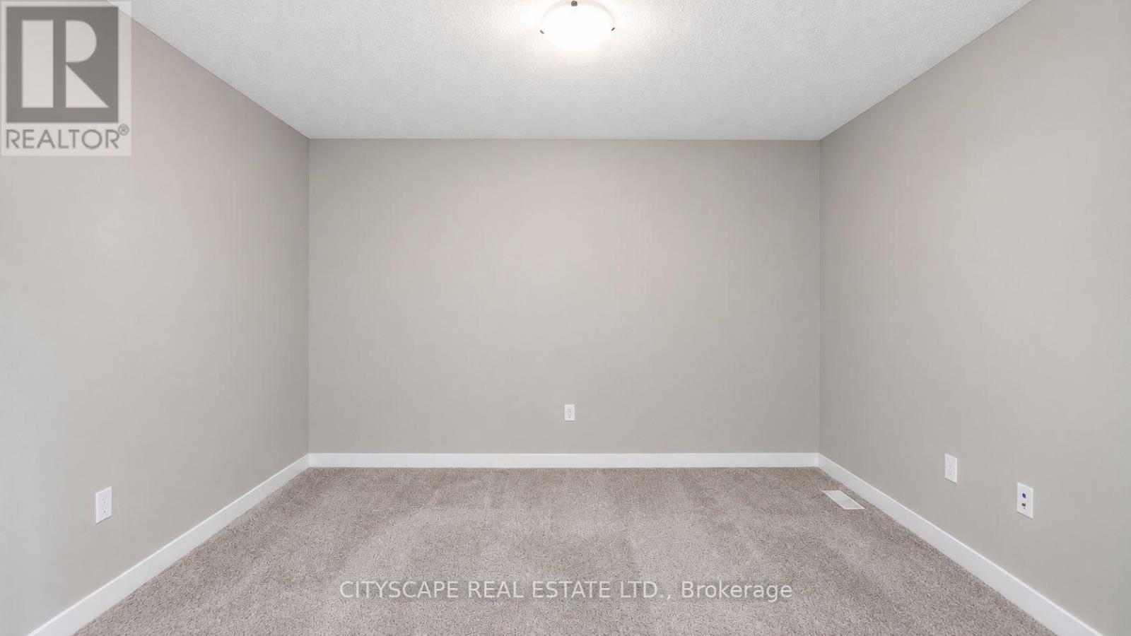 908 Robert Ferrie Drive, Kitchener, ON