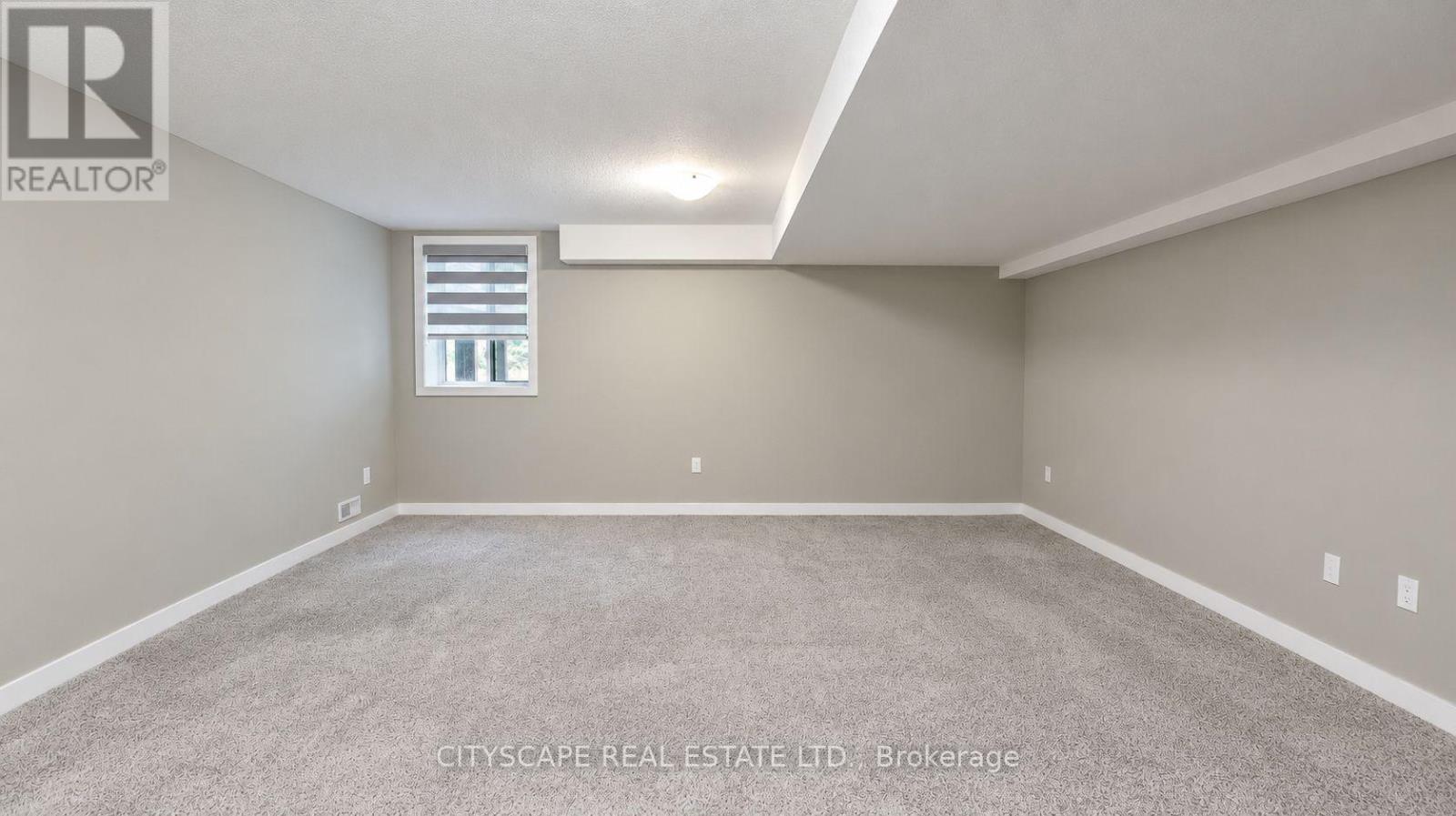 908 Robert Ferrie Drive, Kitchener, ON