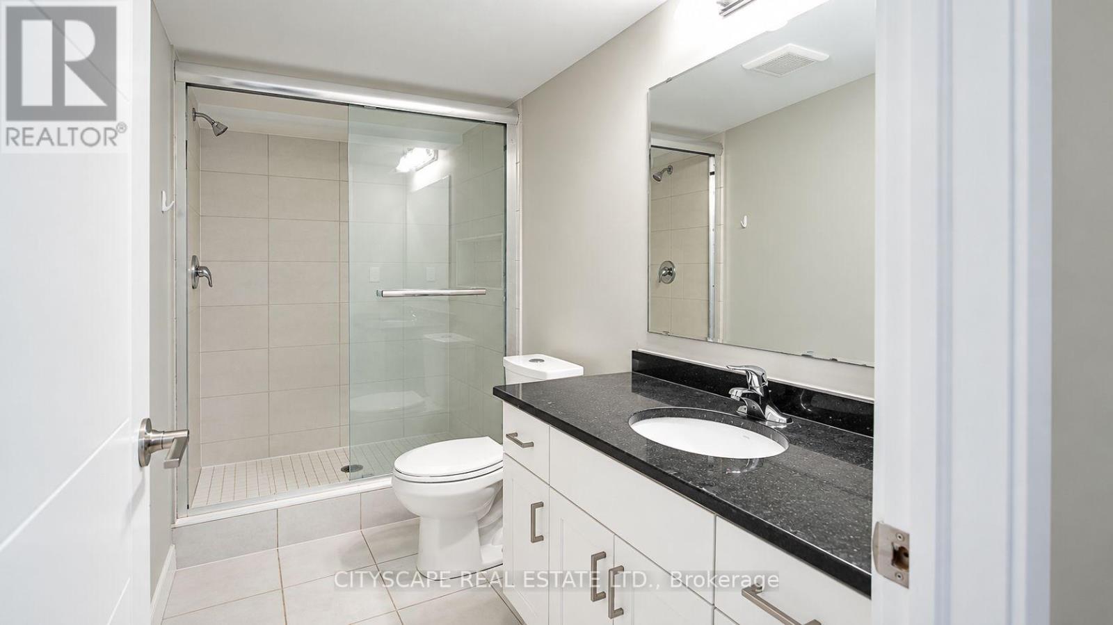 908 Robert Ferrie Drive, Kitchener, ON