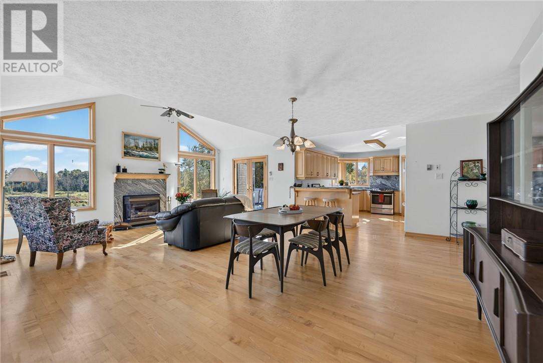193 Black Lake Road, Lively, ON