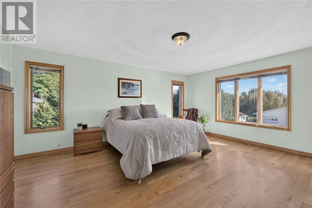 193 Black Lake Road, Lively, ON