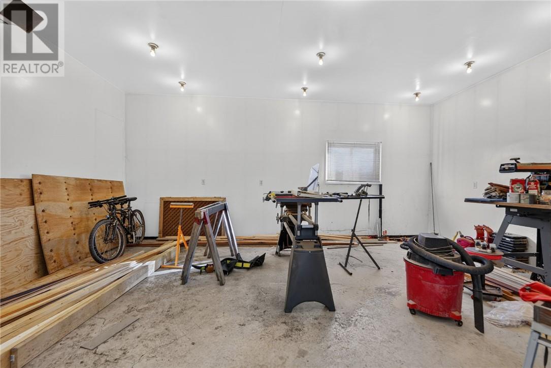 193 Black Lake Road, Lively, ON