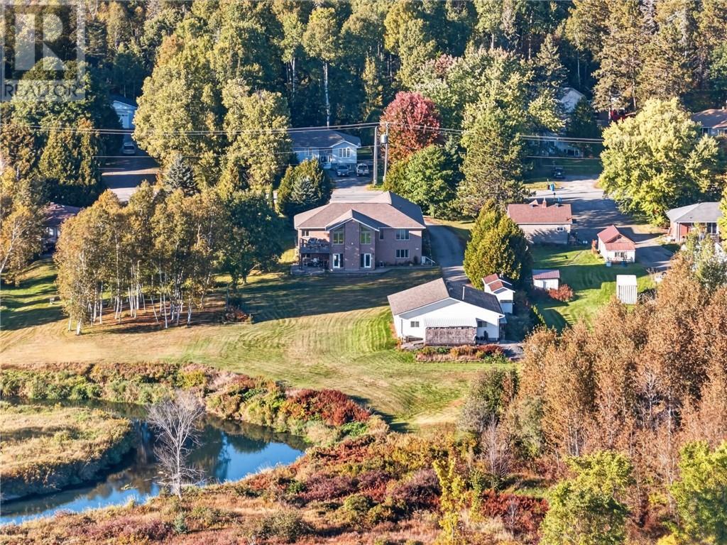 193 Black Lake Road, Lively, ON