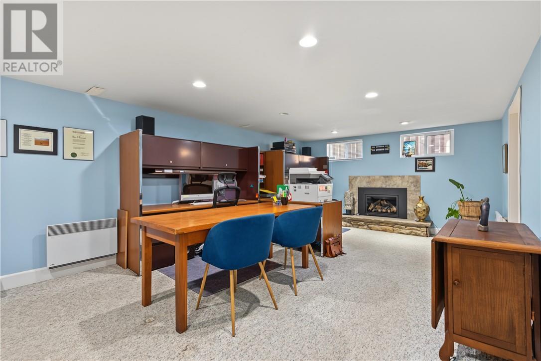 1243 Hawthorne Drive, Sudbury, ON