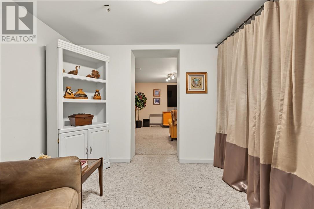1243 Hawthorne Drive, Sudbury, ON