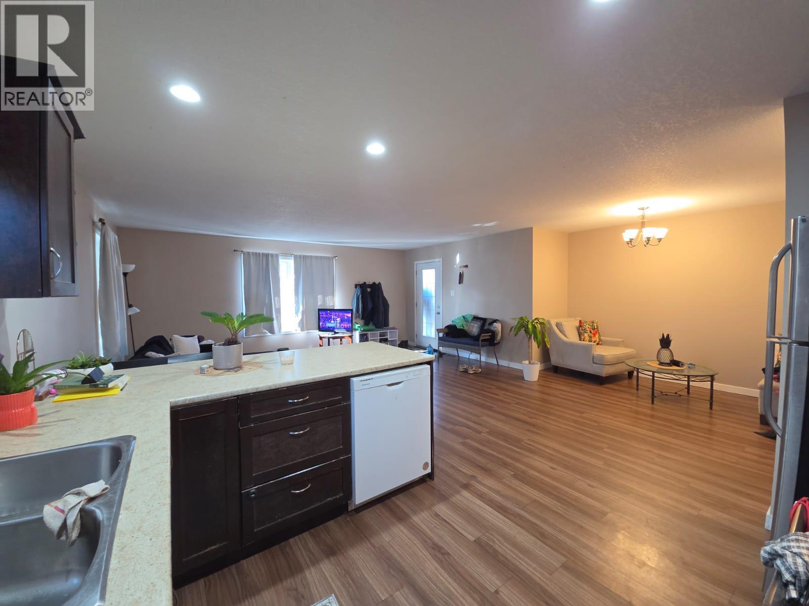 4608 50 Avenue Ne, Chetwynd, BC