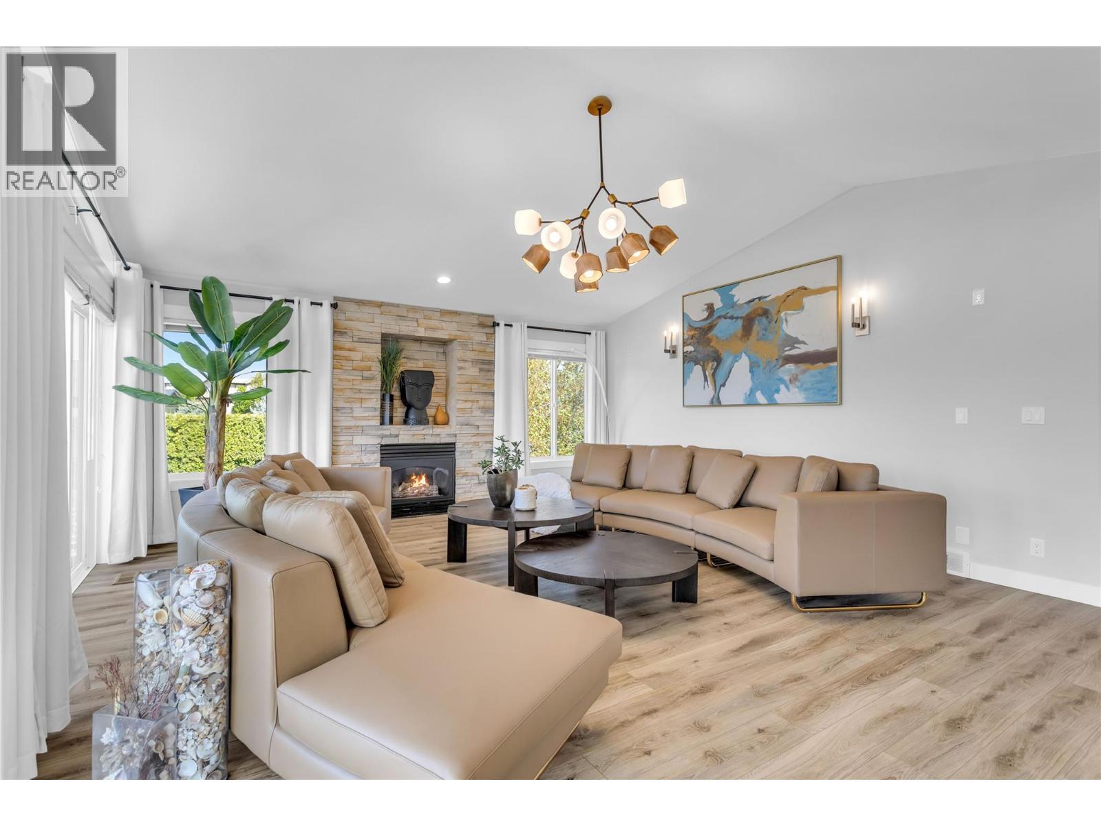 4325 Takla Road, Kelowna, BC