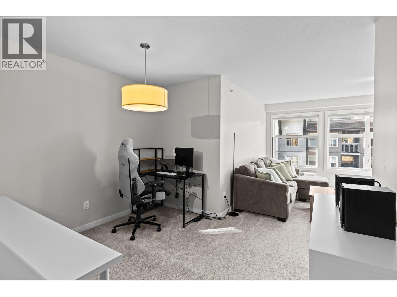 533 Yates Road Unit# 411, Kelowna, BC