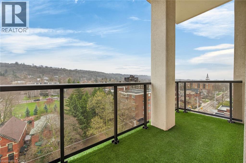 90 Charlton Avenue W Unit# 804, Hamilton, ON