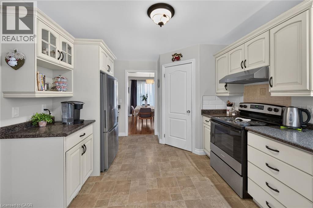16 Church Street, Jarvis, ON