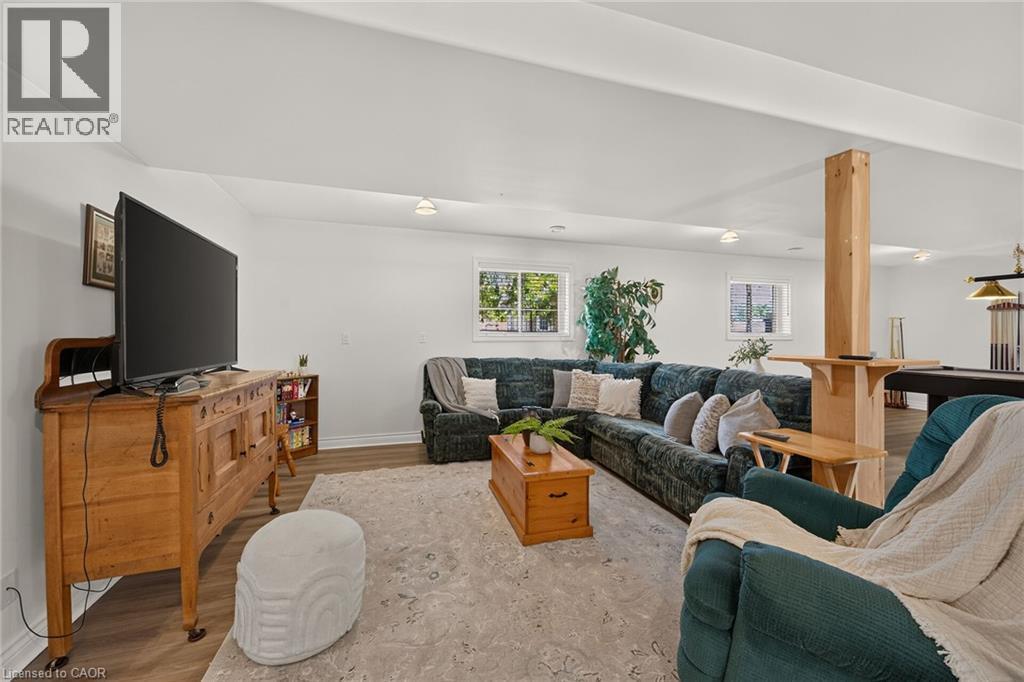 16 Church Street, Jarvis, ON