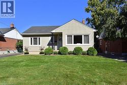 31 KEMP Drive Hamilton, ON L9H 2N1
