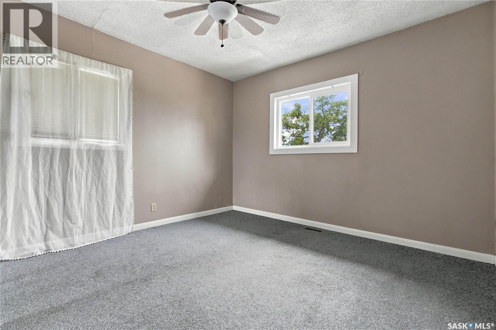 1518 I Avenue N, Saskatoon, SK