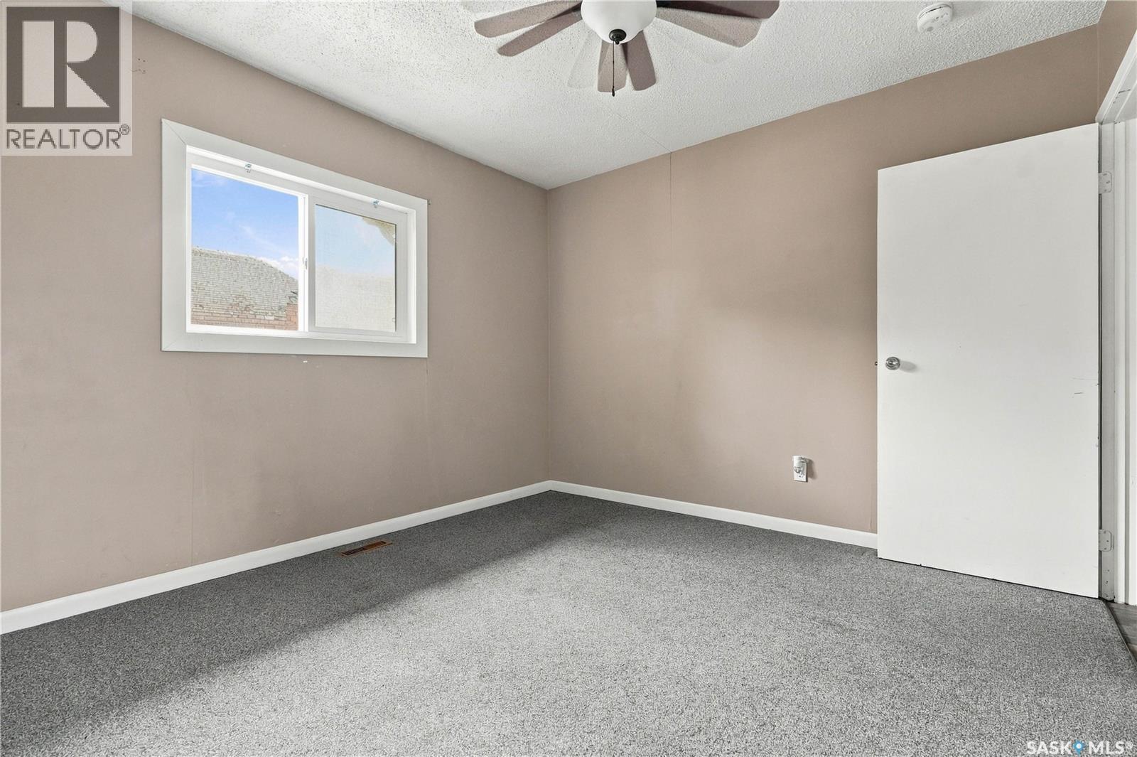 1518 I Avenue N, Saskatoon, SK