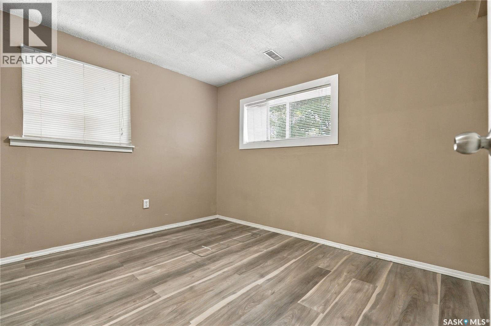 1518 I Avenue N, Saskatoon, SK
