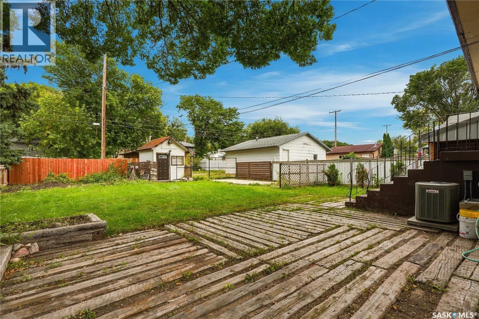 1518 I Avenue N, Saskatoon, SK