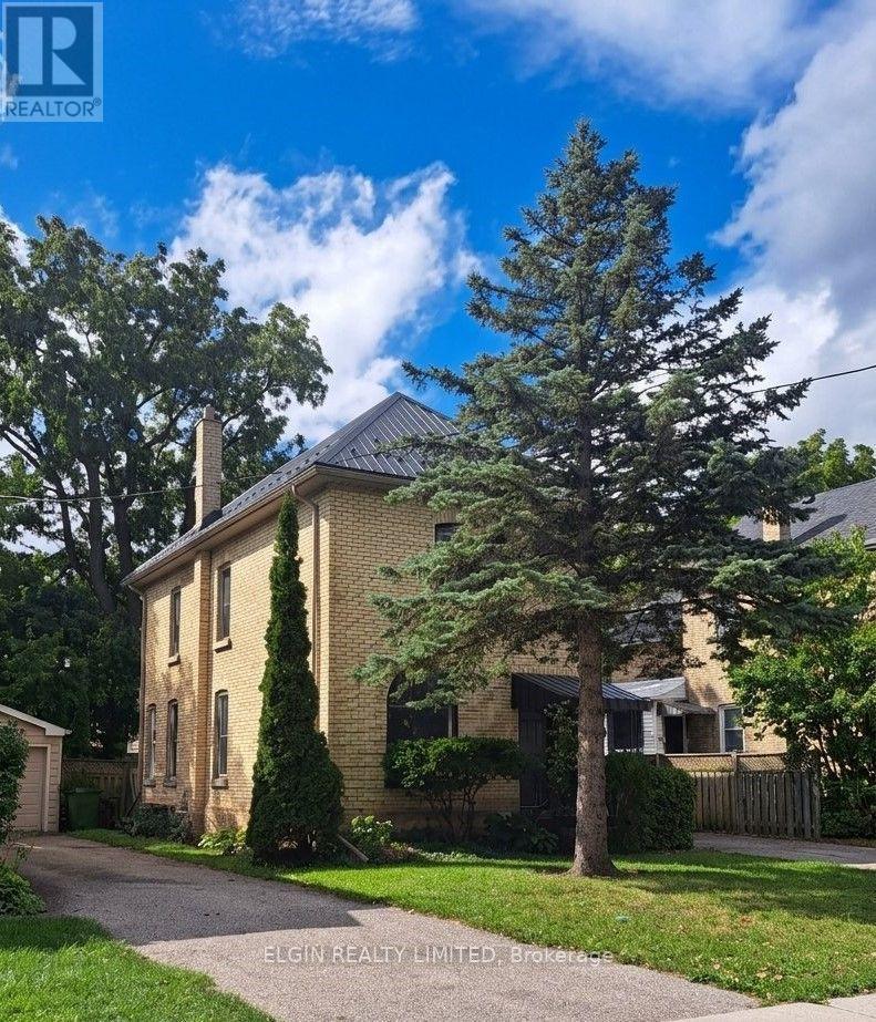 25 Locust Street, St. Thomas, ON