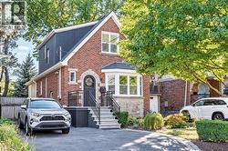 208 CLINE Avenue N Hamilton, ON L8S 3Z9