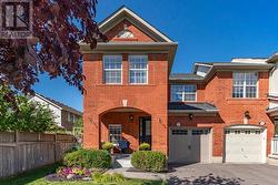 407 BAVERSTOCK CRESCENT Milton (Cl Clarke), ON L9T 5L1