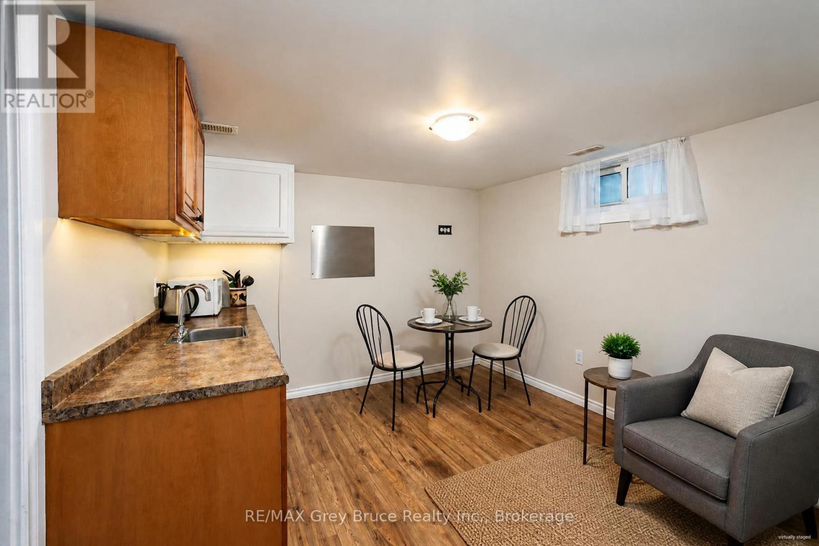 740 5Th Street E, Owen Sound, ON