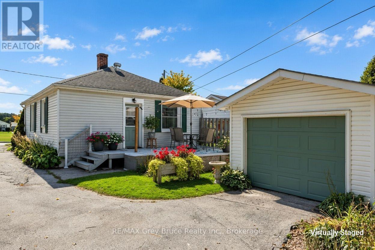 740 5Th Street E, Owen Sound, ON