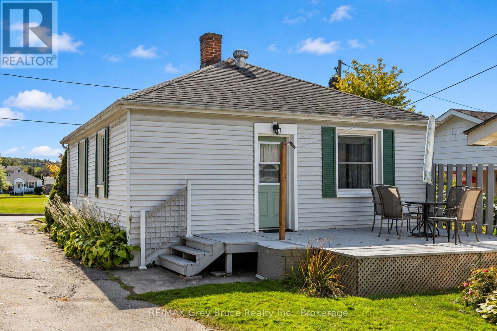 740 5Th Street E, Owen Sound, ON
