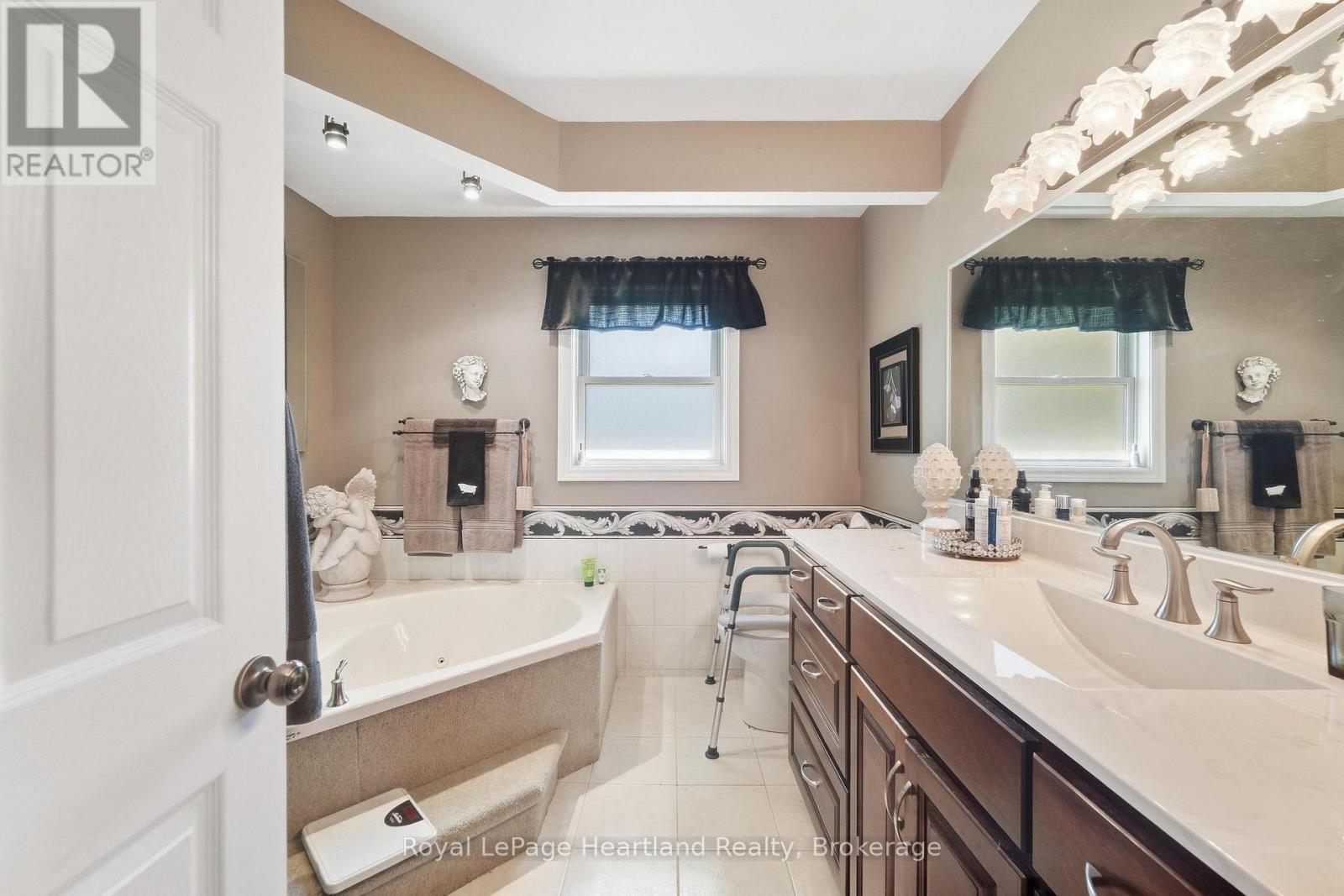 283 Albert Street, Central Huron (Clinton), ON