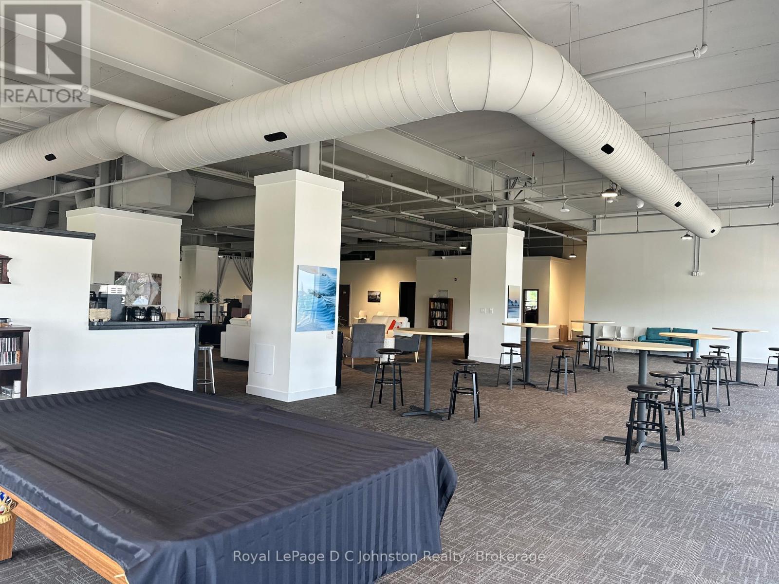 Loft area upstairs - common space with coffee shop - 119 - 1020 Goderich Street, Saugeen Shores, ON