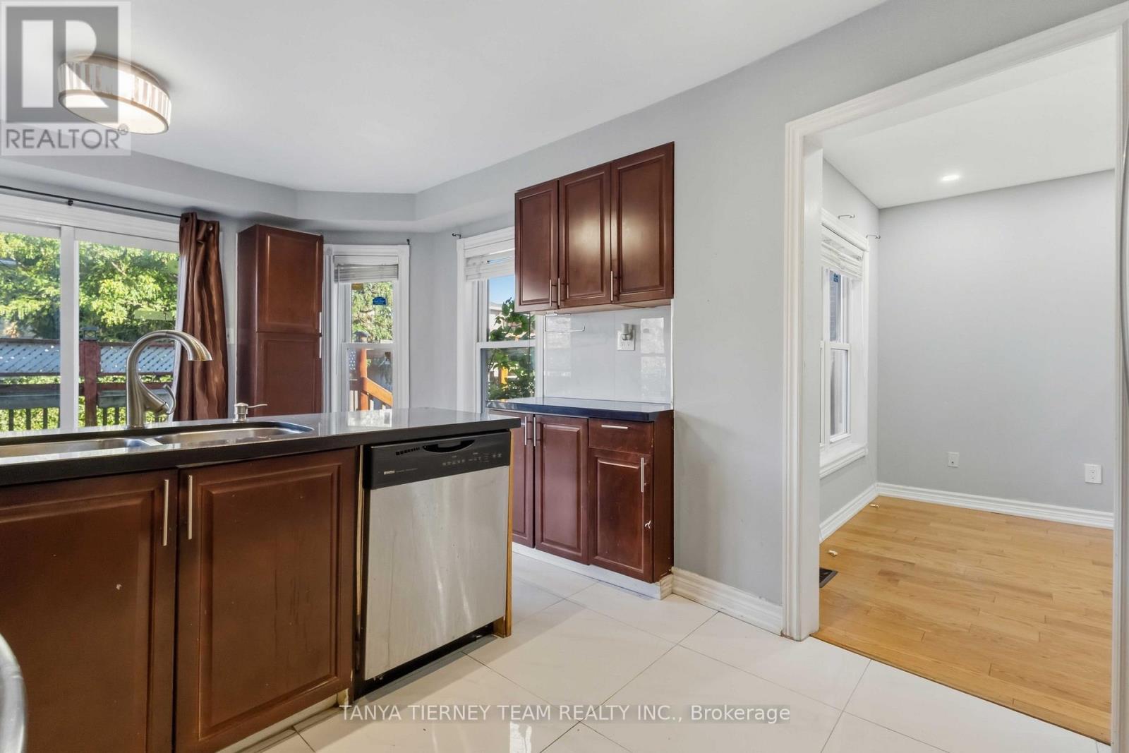 11 Hunter Drive, Ajax, ON